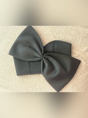 Black Oversized Bow Belt